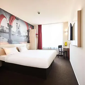 Hotel Centrum, Cracóvia
